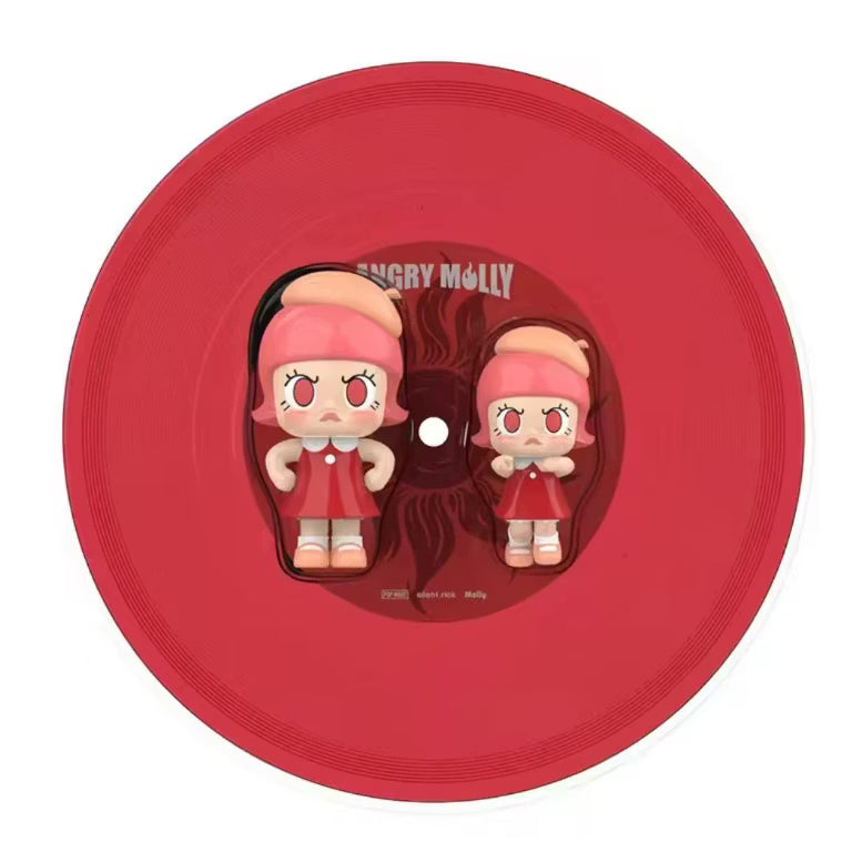 ANGRY MOLLY Red Disc ‘MI’ Hanging Card