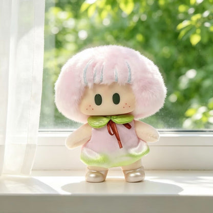 YOYO X LISA ALTEREGO collection vinyl plush