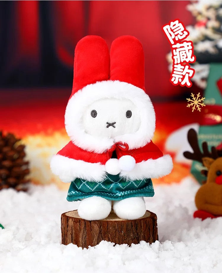 VIPOxMify Winter Plush Pendant