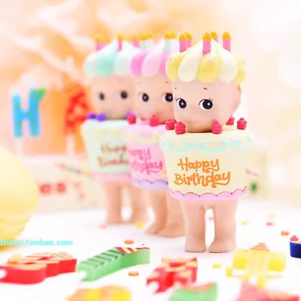 Sonny Angel's birthday cake