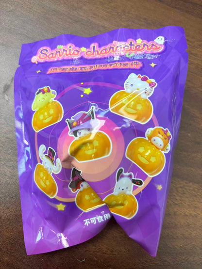 Sanrio characters Halloween Pumpkin Bean Mini Series