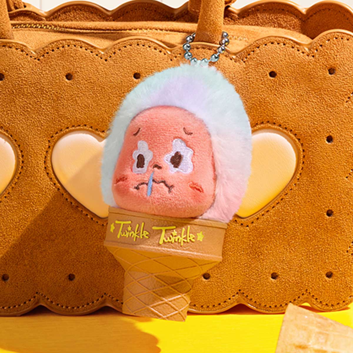 Twinkle Twinkle  MOON GELATO Series-Ice Cream Plush Pendant Blind Box