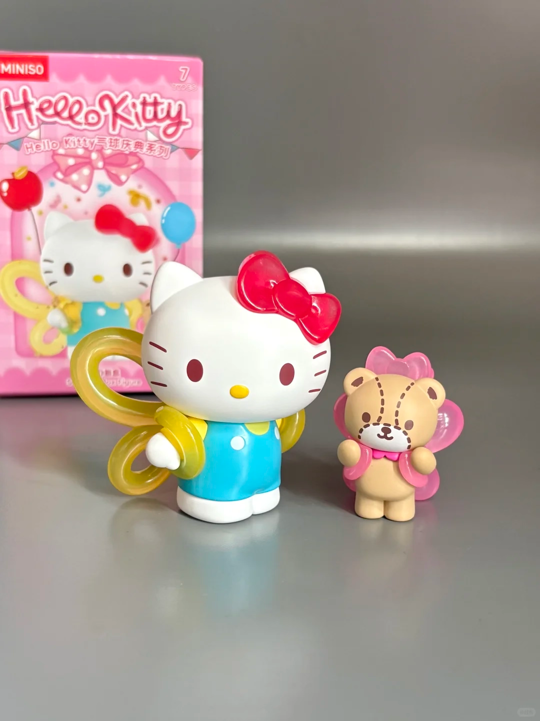 Sanrio Hello Kitty Balloon Celebration Series
