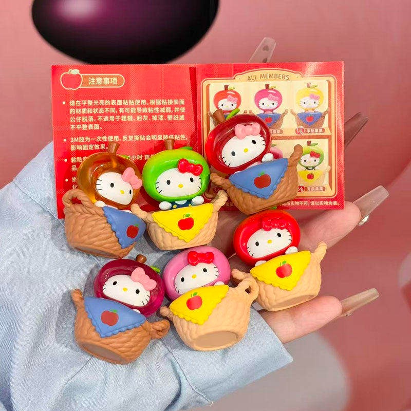 Hello Kitty "Fruit Basket Sweetheart" Shaker Blind Box Series