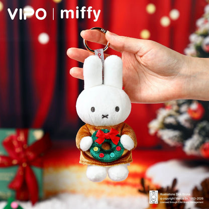 VIPOxMify Winter Plush Pendant