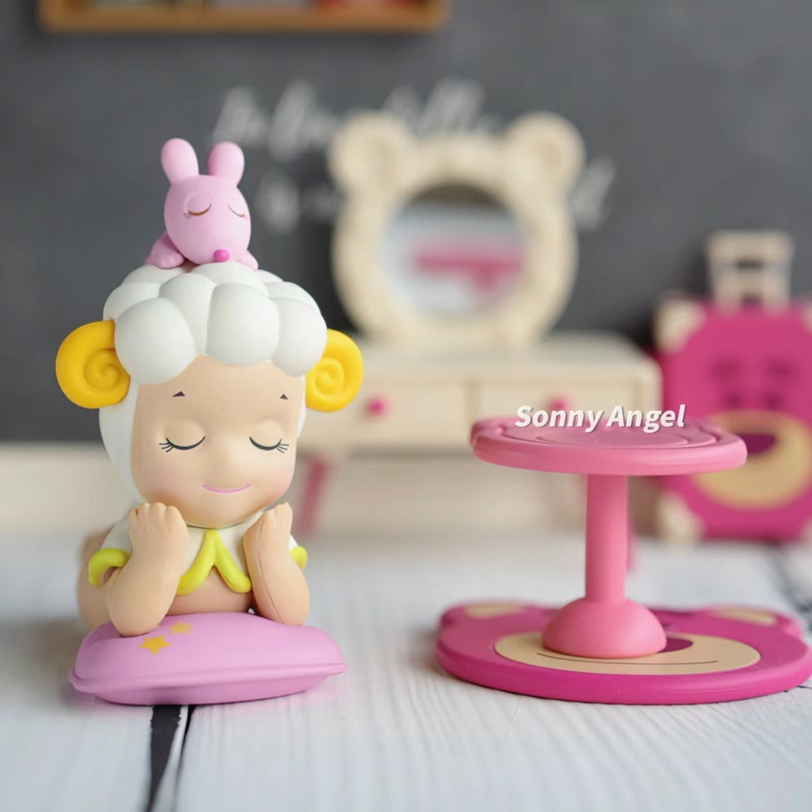 Sonny Angel Love Home Series