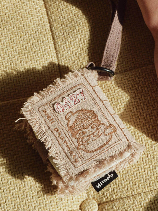 Hirono Beautiful Pharmacy Series Earphone Bag