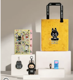 THE MONSTERS 10th Anniversary Exhibition Limited Edition Product Set